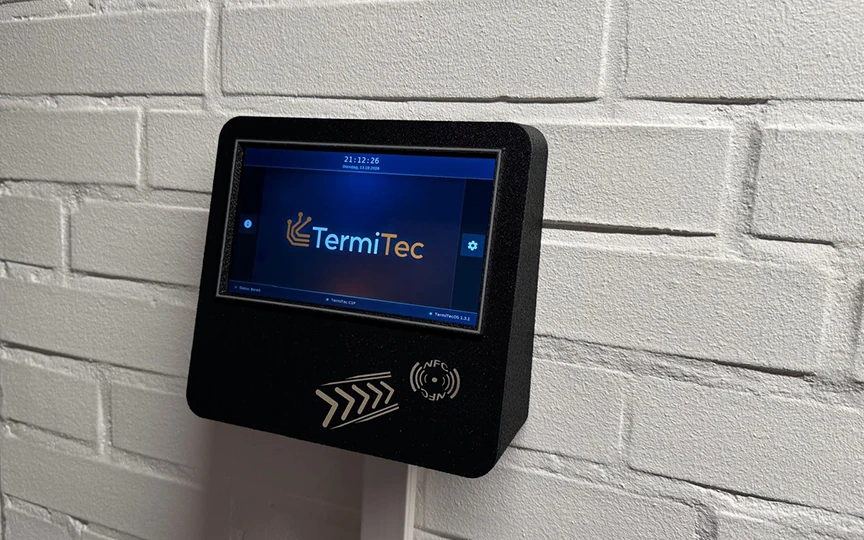 TermiTec C1N an der Wand